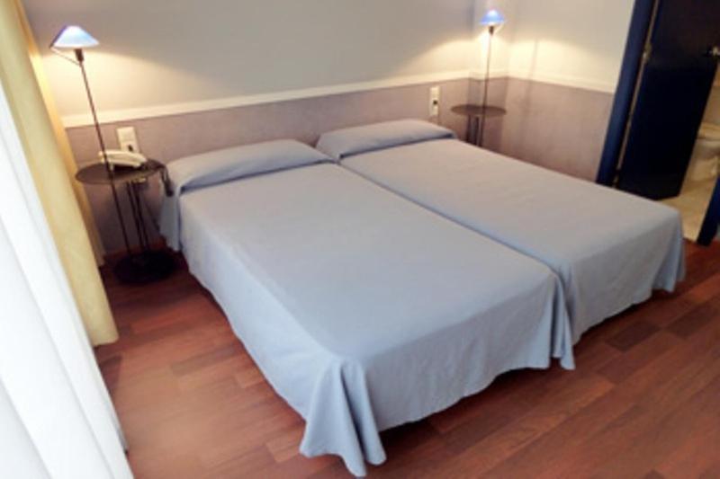 Descartes Apartment